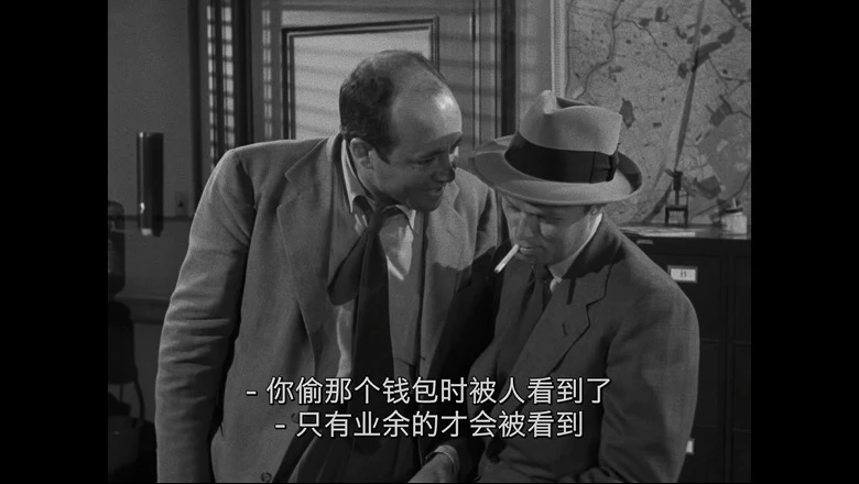 南街奇遇的视频截图3.webp